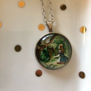 Alice in Wonderland Cheshire Cat pendant necklace
